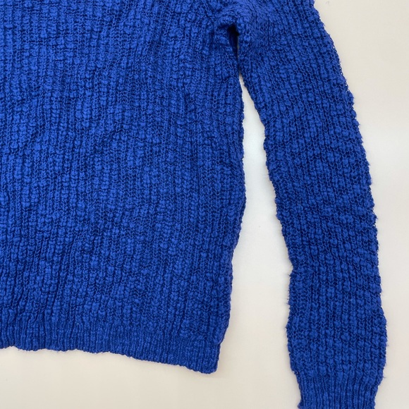 CENY Blue Crew Neck Pullover Knit Sweater - Picture 4 of 9